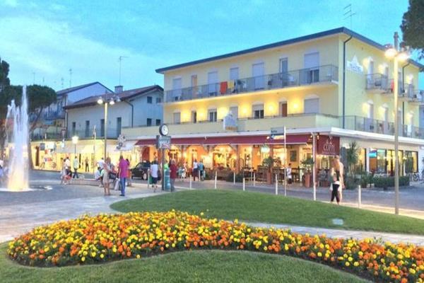 Hotel Stella D'Oro Lido di Jesolo Kültér fotó